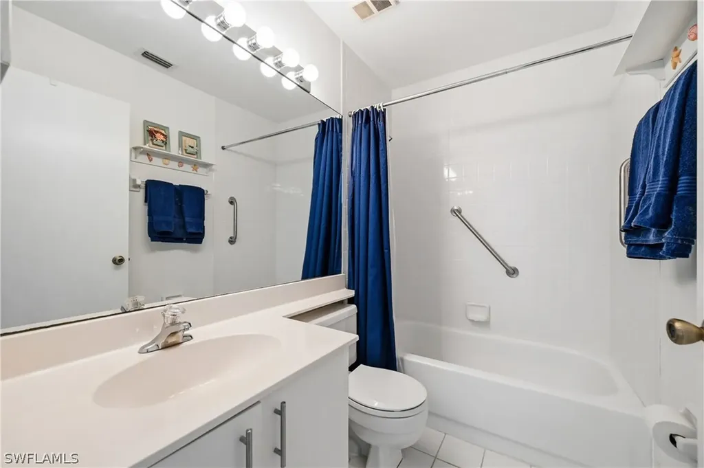 7760 Emerald Circle Naples FL 34109
