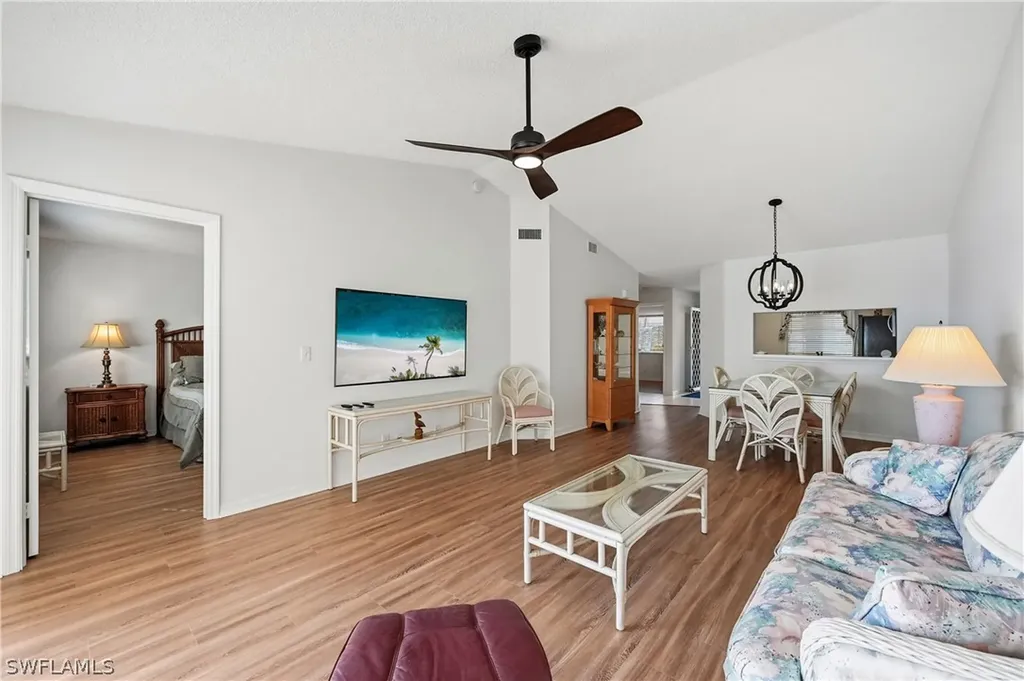 7760 Emerald Circle Naples FL 34109