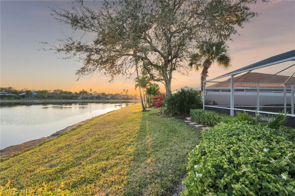 5422 Guadeloupe Way Naples FL 34119