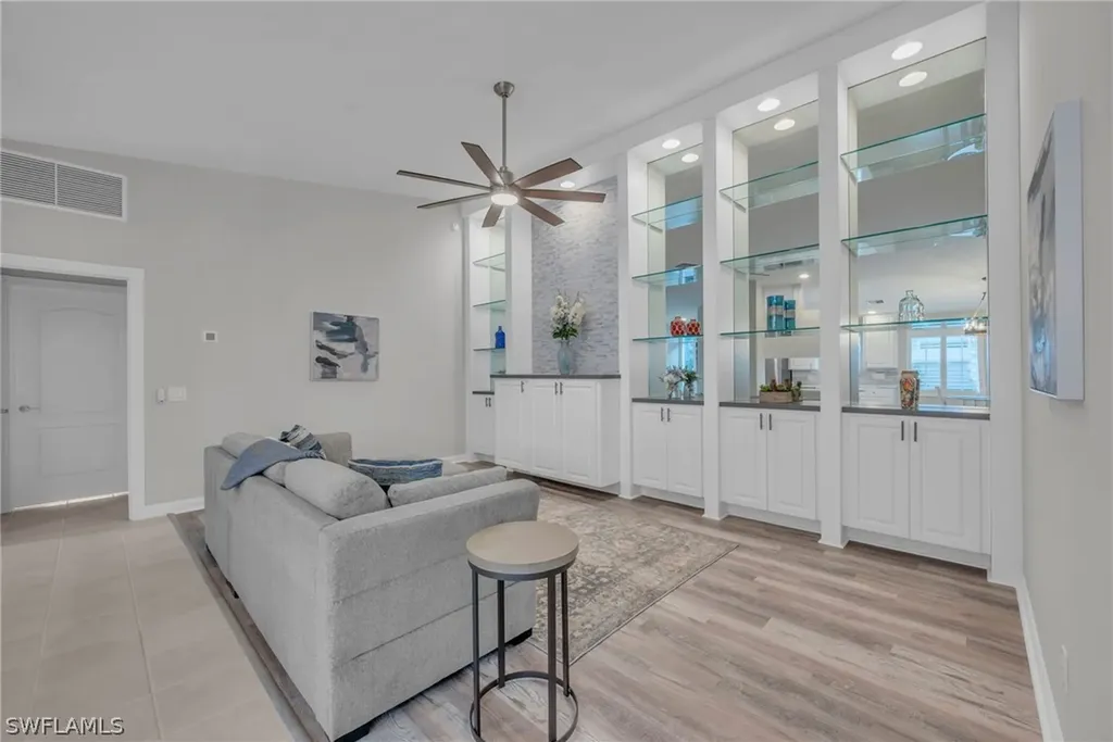 5422 Guadeloupe Way Naples FL 34119