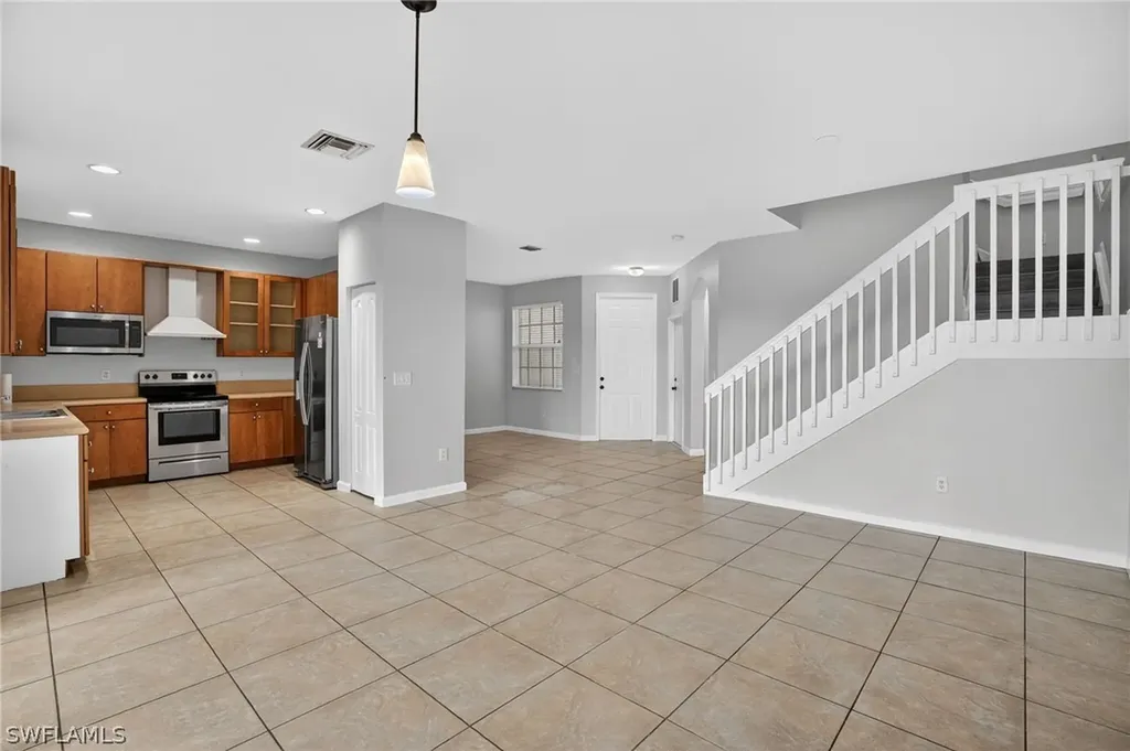 Naples FL 34119