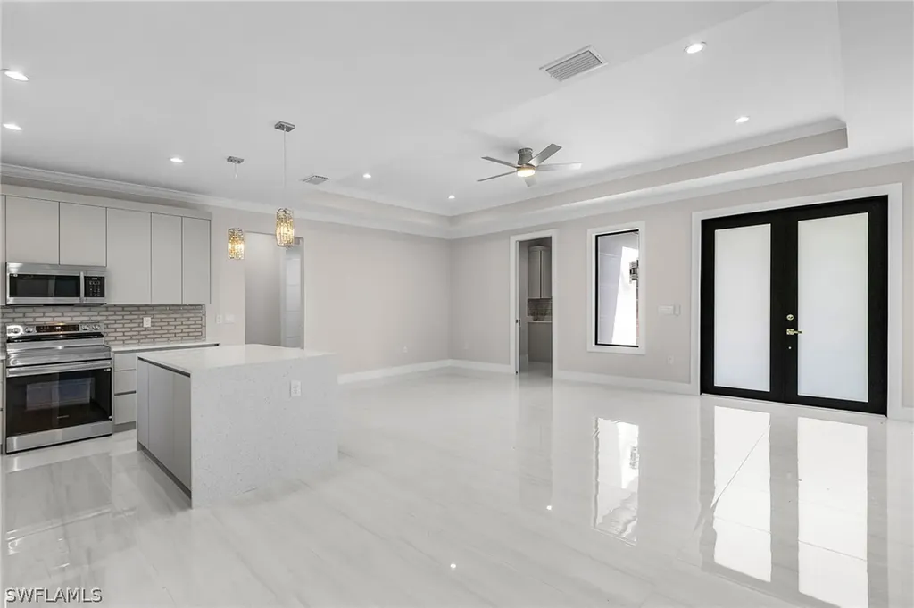 2158 Desoto Boulevard S Naples FL 34117