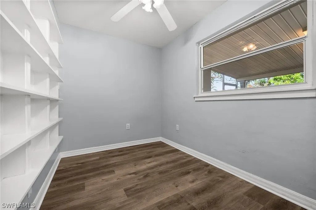 781 101st Avenue N Naples FL 34108