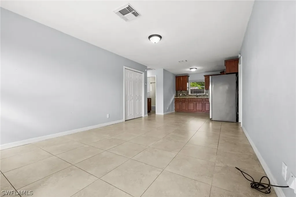 781 101st Avenue N Naples FL 34108