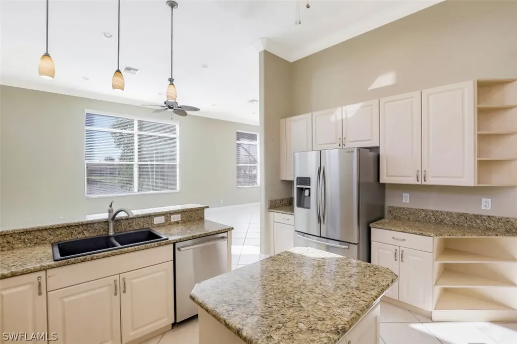 3304 Potomac Court Naples FL 34120