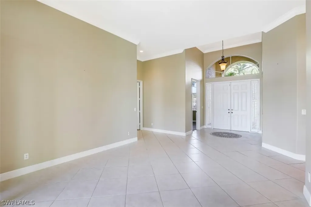 3304 Potomac Court Naples FL 34120
