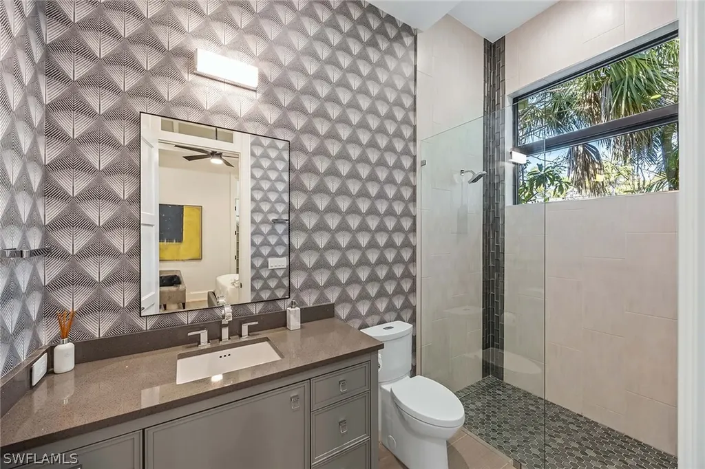 1300 Nautilus Road Naples FL 34102