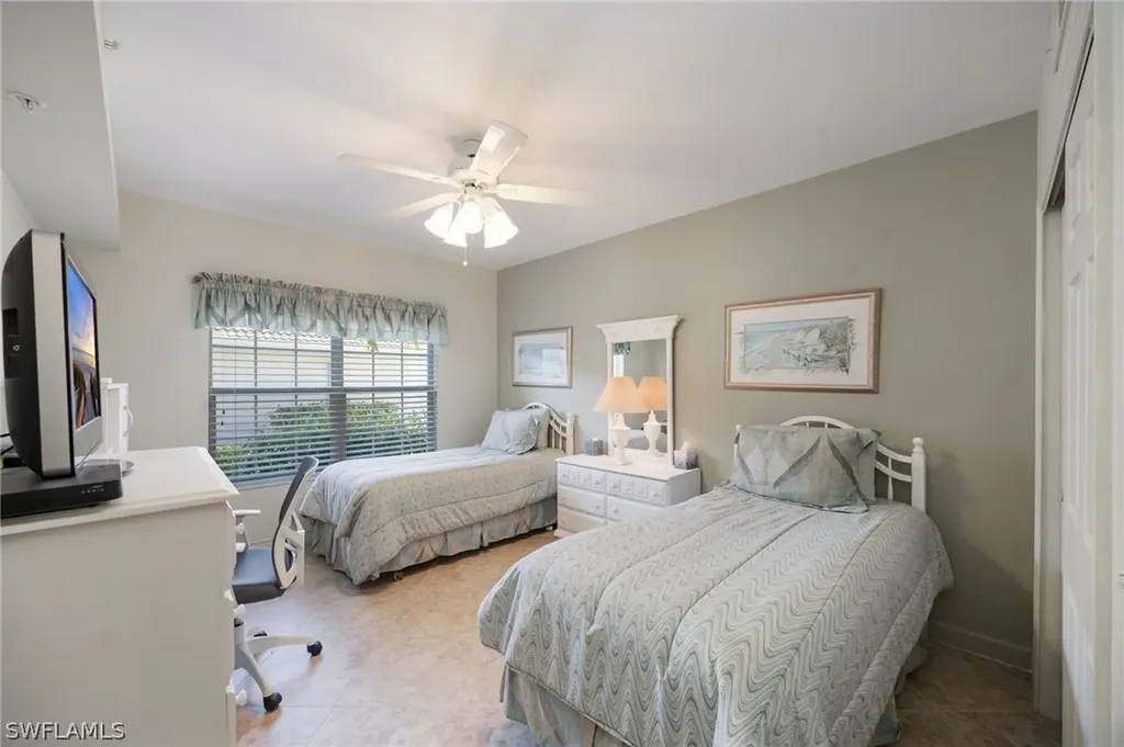 3013 Driftwood Way Naples FL 34109