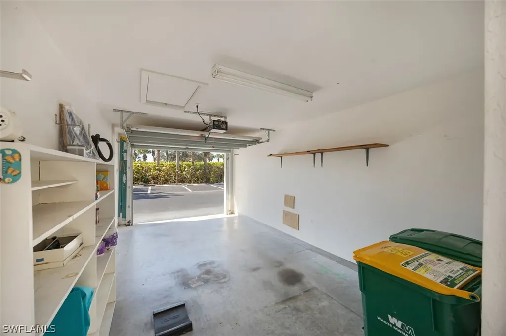 3013 Driftwood Way Naples FL 34109