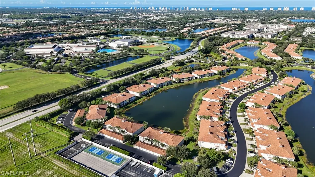 3013 Driftwood Way Naples FL 34109