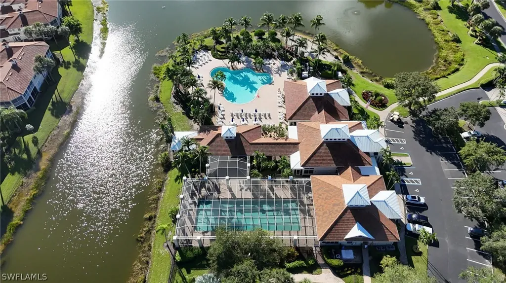 3013 Driftwood Way Naples FL 34109
