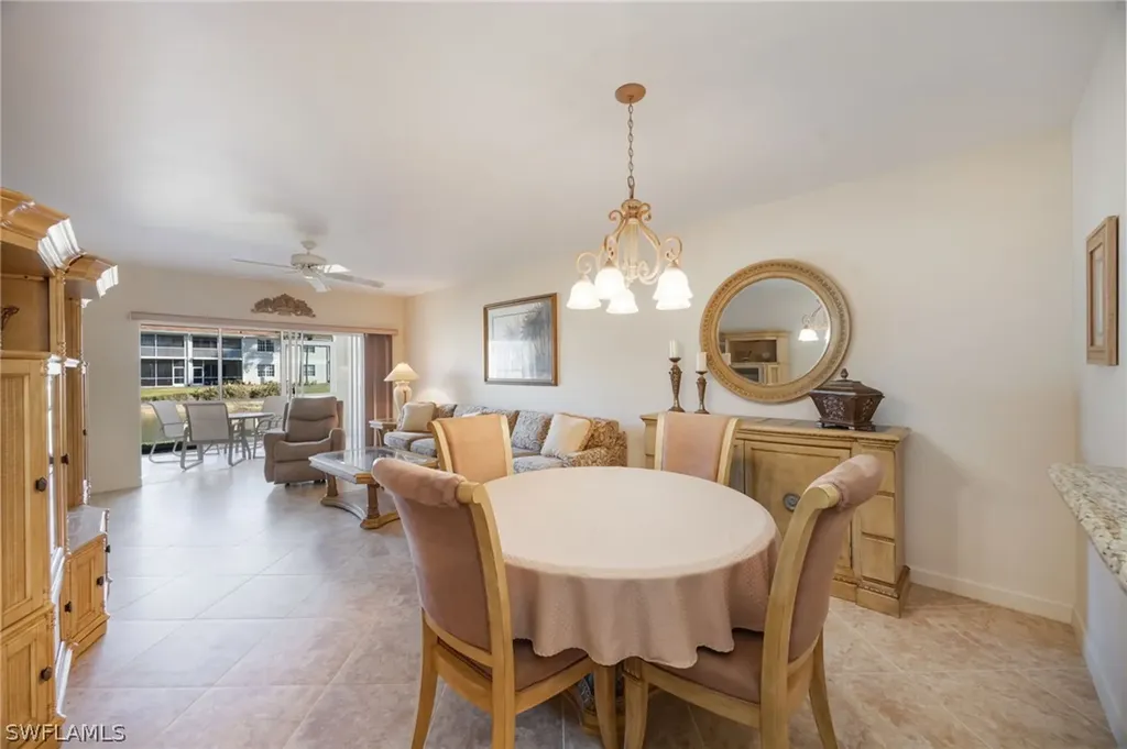3013 Driftwood Way Naples FL 34109