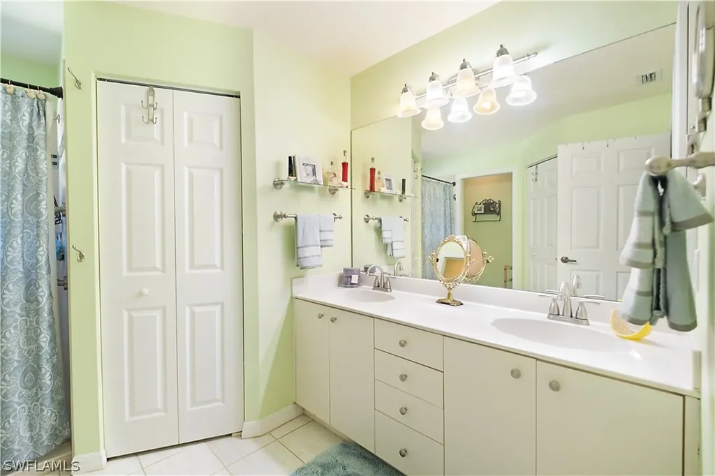 9877 Delaware Street Bonita Springs FL 34135