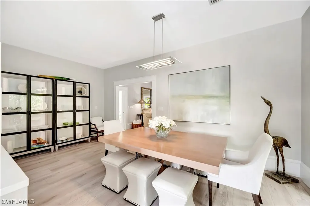 1375 Gordon Drive Naples FL 34102