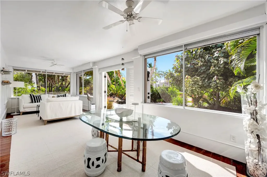 1375 Gordon Drive Naples FL 34102