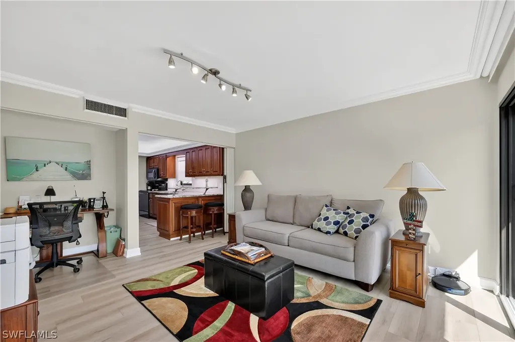 845 Collier Court Marco Island FL 34145