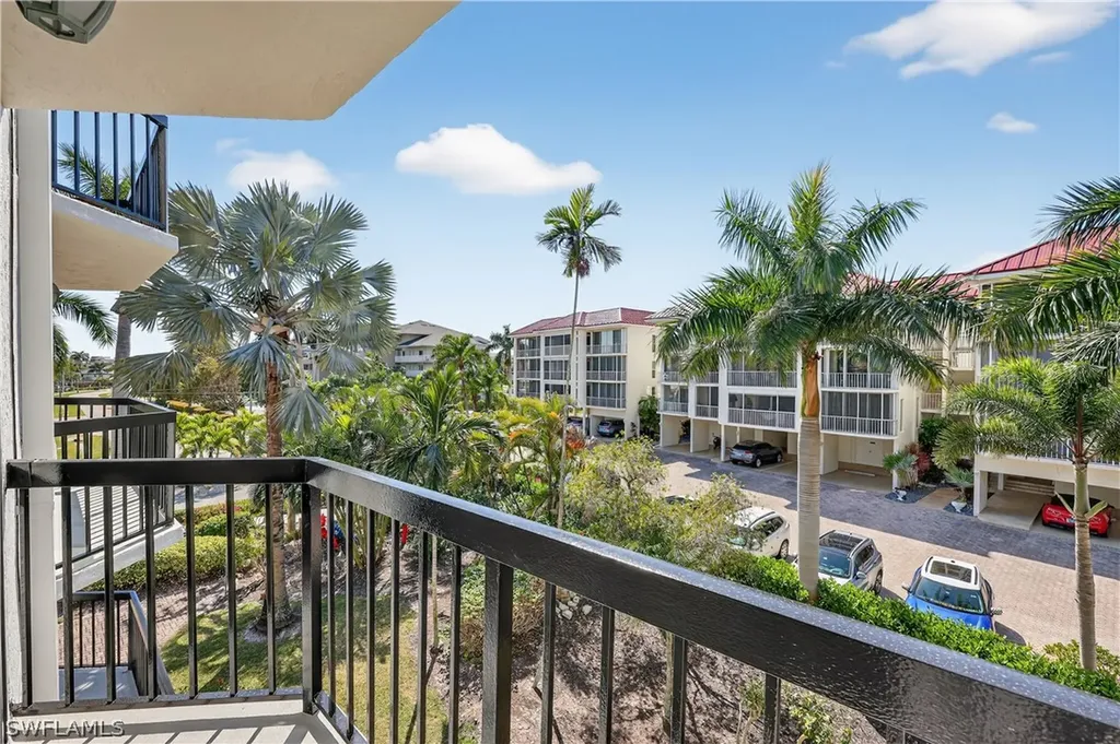 845 Collier Court Marco Island FL 34145