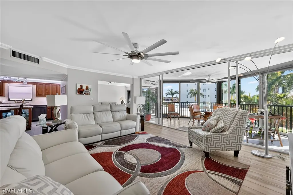 845 Collier Court Marco Island FL 34145