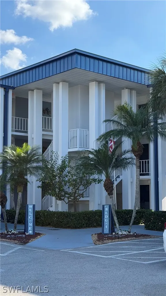 1724 Pine Valley Drive Fort Myers FL 33907