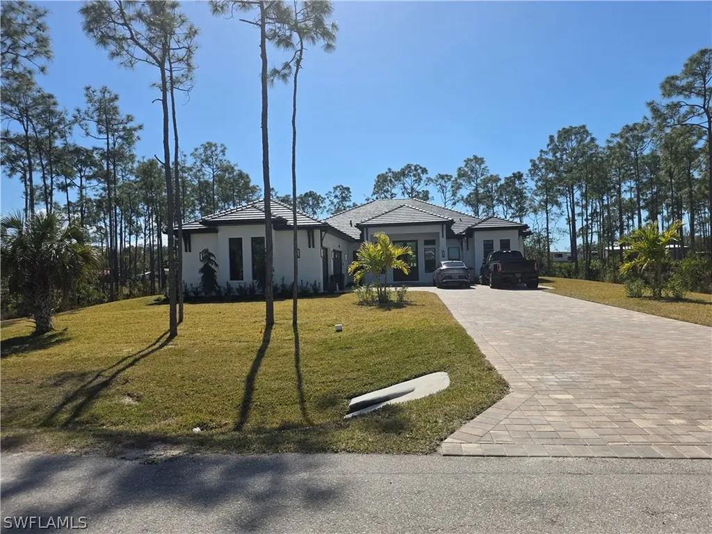 25460 Divot Drive Bonita Springs FL 34135