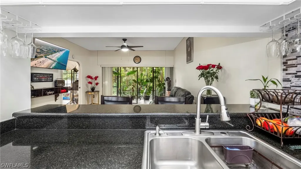 3310 Europa Drive Naples FL 34105