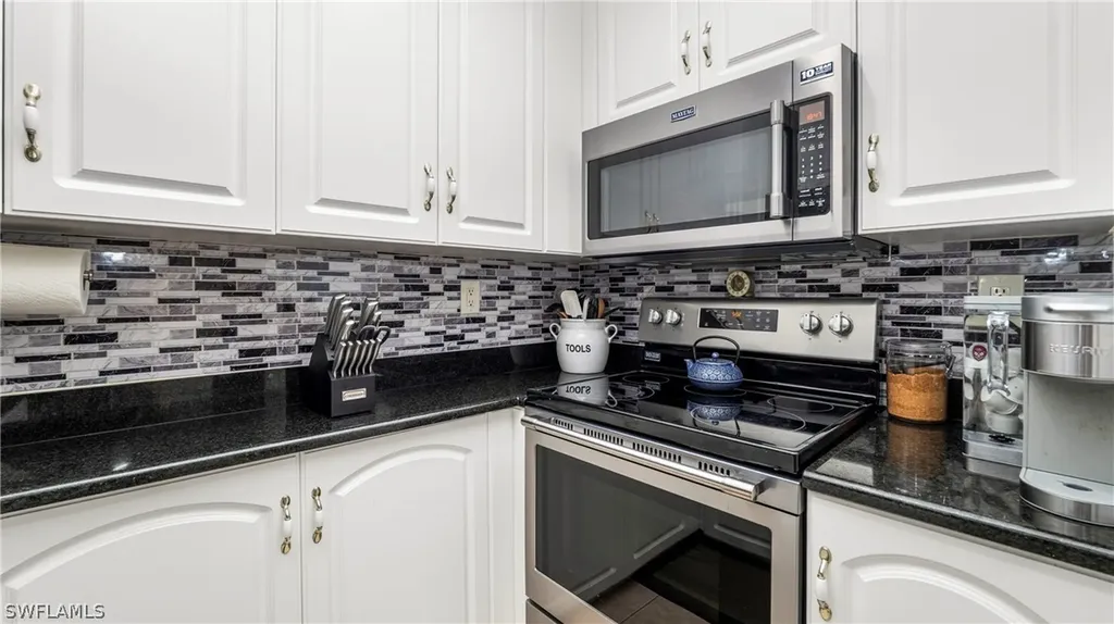 3310 Europa Drive Naples FL 34105