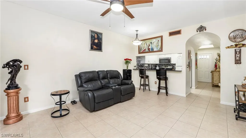3310 Europa Drive Naples FL 34105