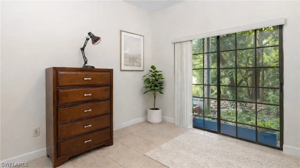 3310 Europa Drive Naples FL 34105