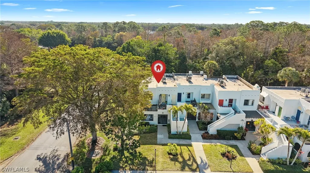 3310 Europa Drive Naples FL 34105
