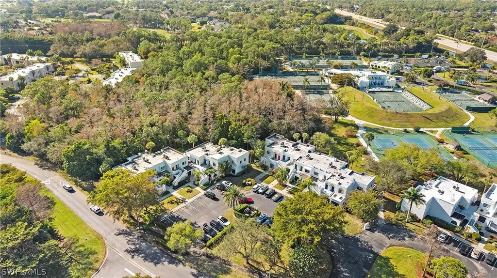 3310 Europa Drive Naples FL 34105