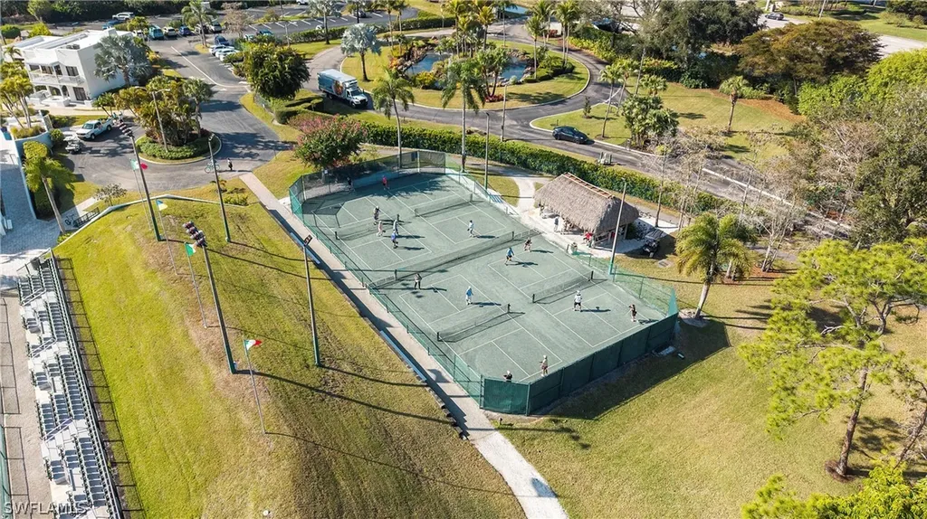 3310 Europa Drive Naples FL 34105