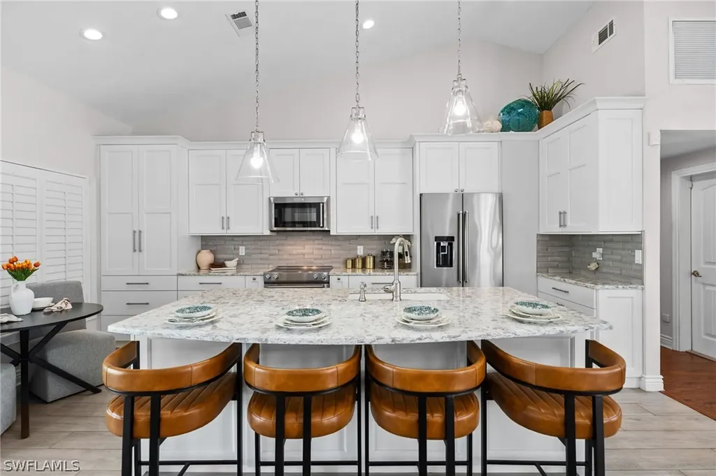 261 Kirtland Drive Naples FL 34110