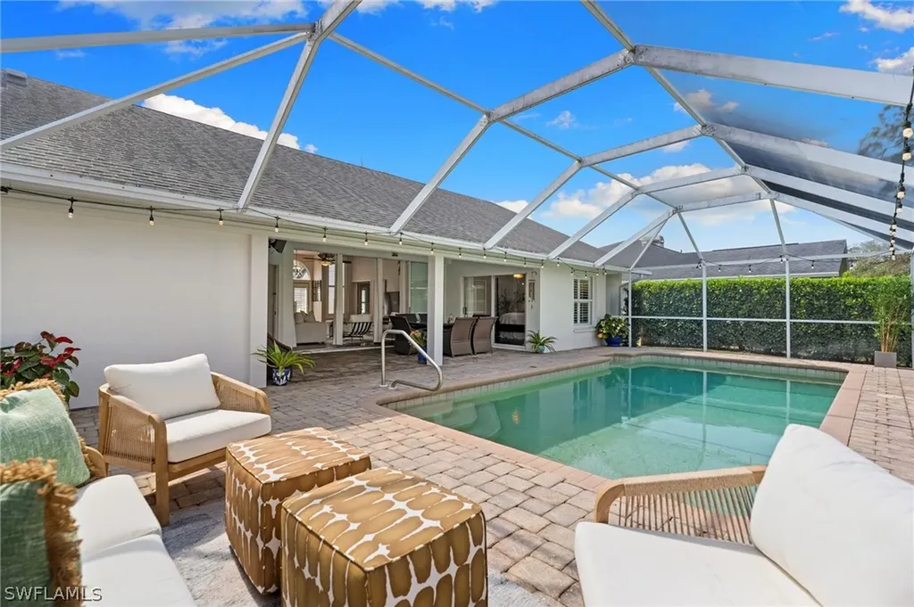 261 Kirtland Drive Naples FL 34110