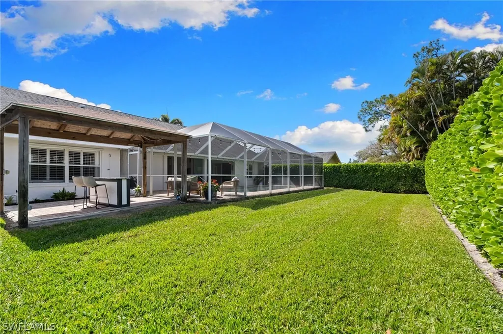 261 Kirtland Drive Naples FL 34110