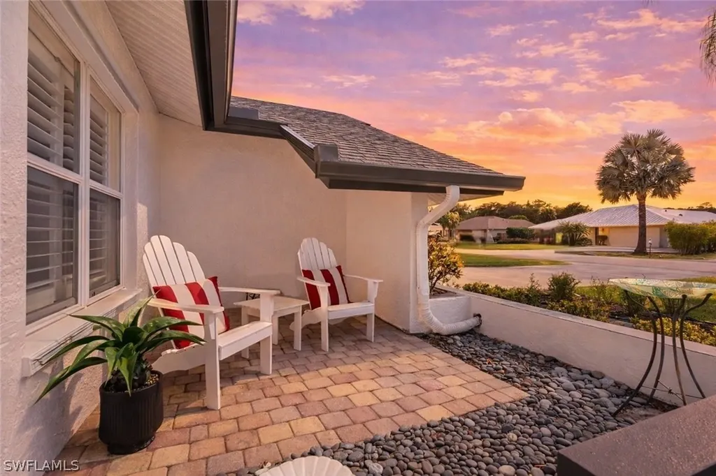 261 Kirtland Drive Naples FL 34110