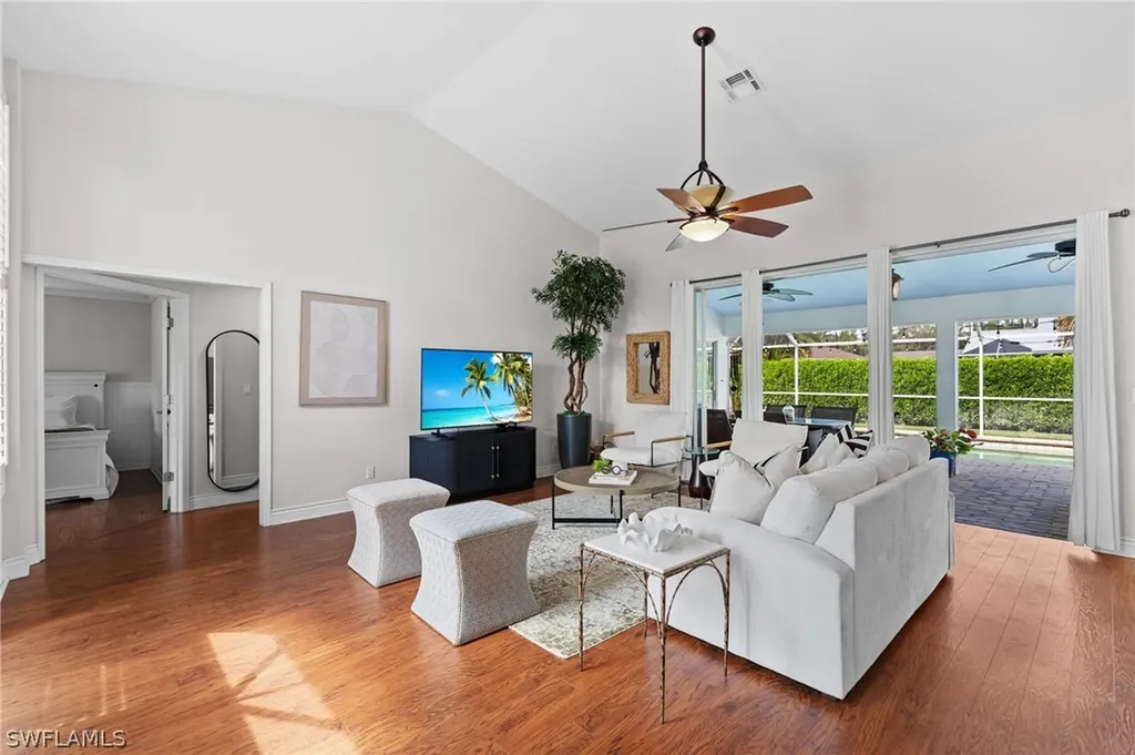 261 Kirtland Drive Naples FL 34110