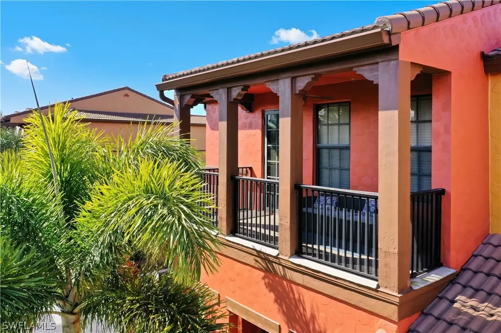 8993 Cambria Circle Naples FL 34113