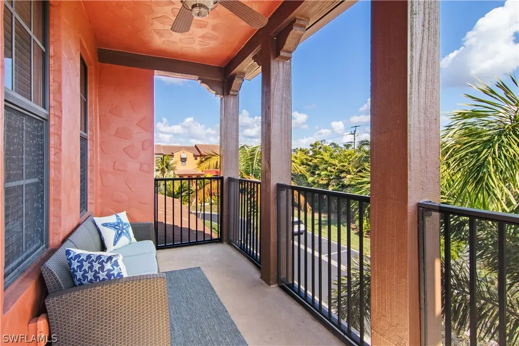 8993 Cambria Circle Naples FL 34113