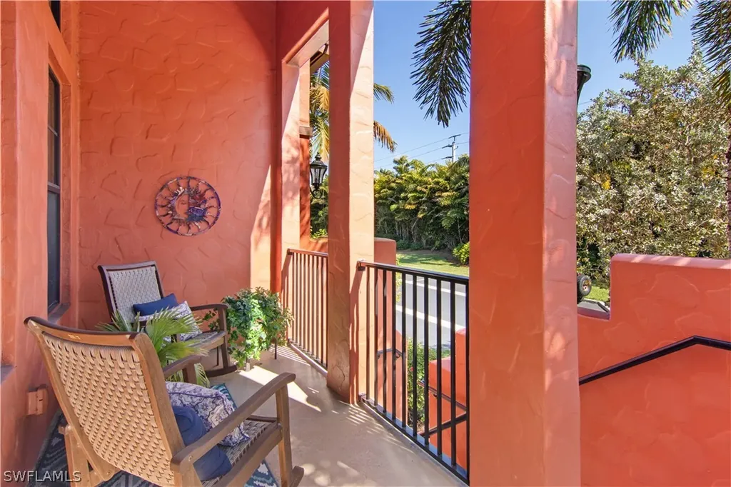 8993 Cambria Circle Naples FL 34113