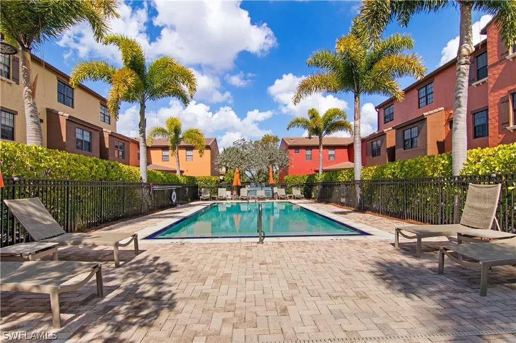 8993 Cambria Circle Naples FL 34113