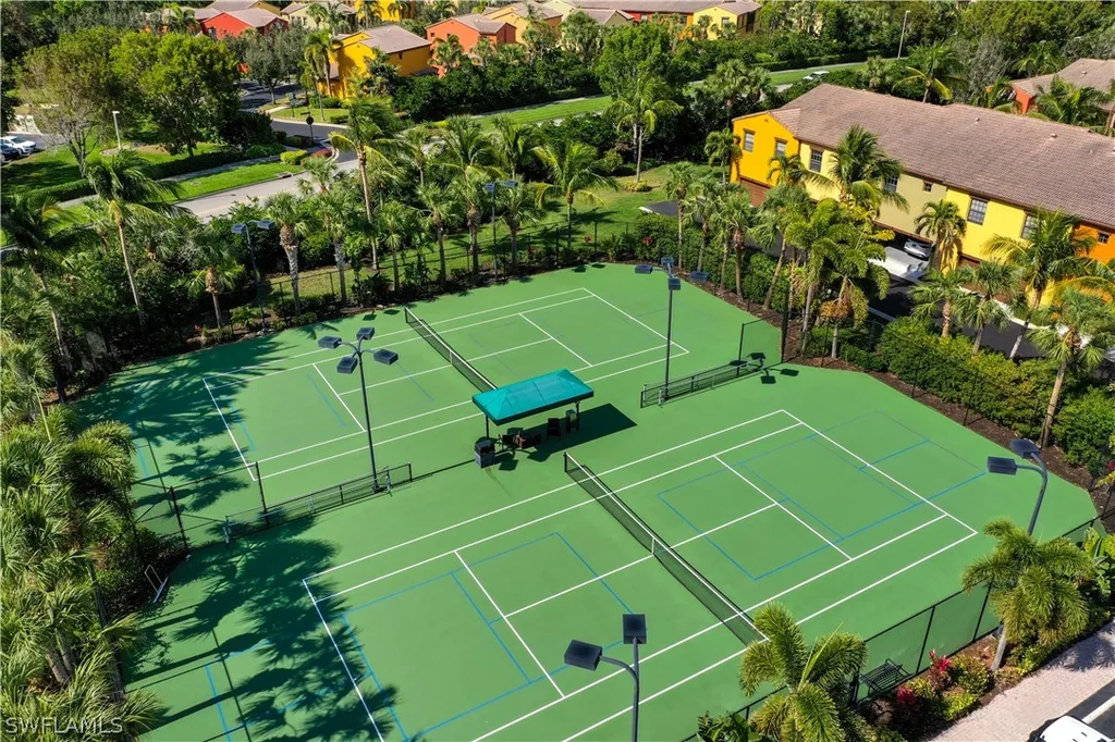 8993 Cambria Circle Naples FL 34113