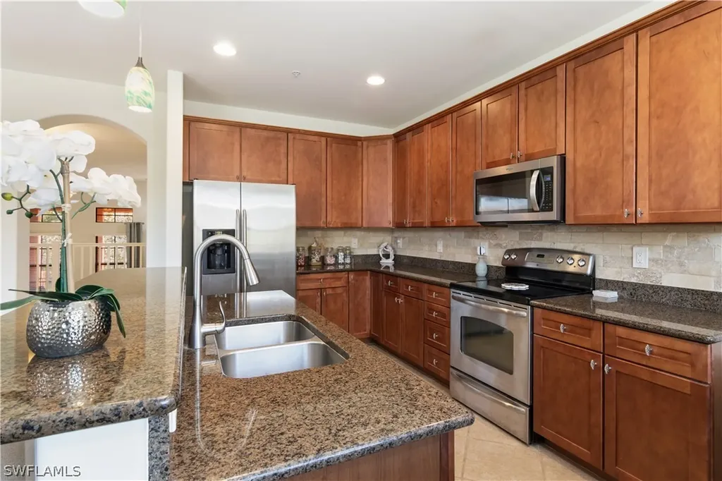 8993 Cambria Circle Naples FL 34113