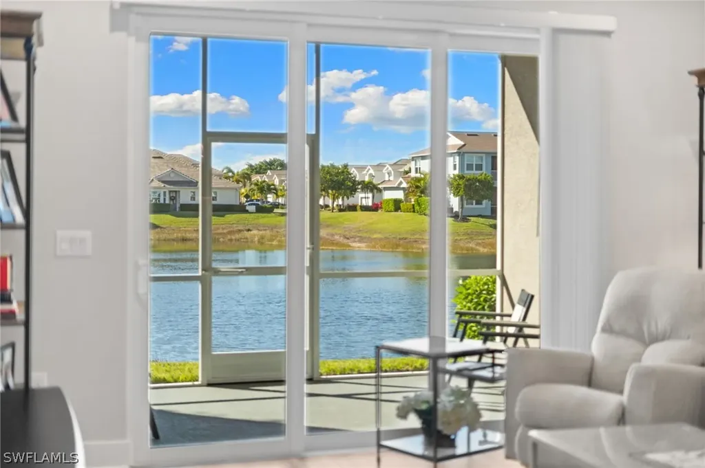 4705 Arboretum Circle Naples FL 34112