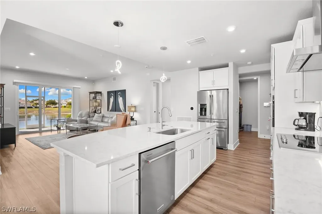 4705 Arboretum Circle Naples FL 34112