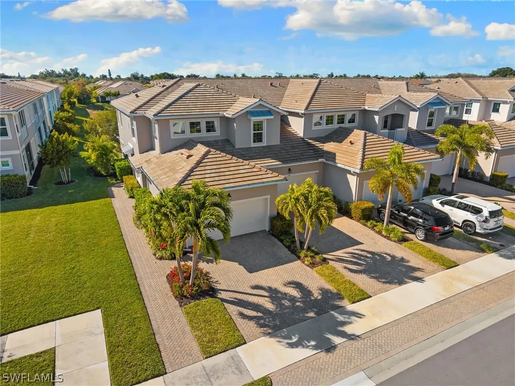 4705 Arboretum Circle Naples FL 34112