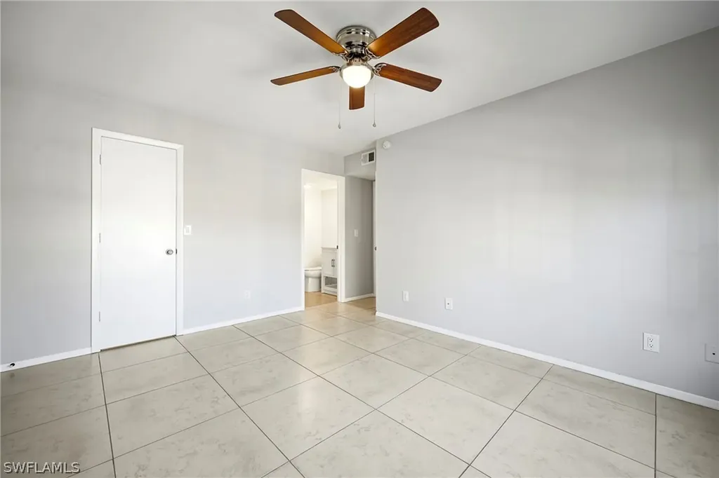 132 Santa Clara Drive Naples FL 34104