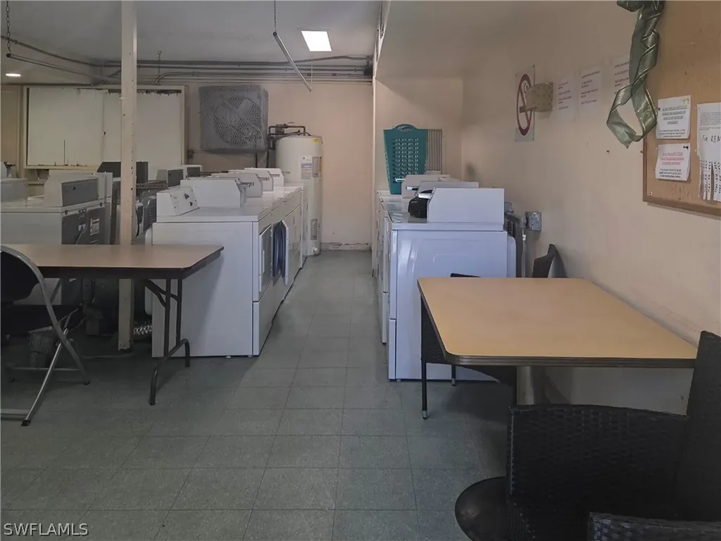 3325 Airport Road N Naples FL 34105
