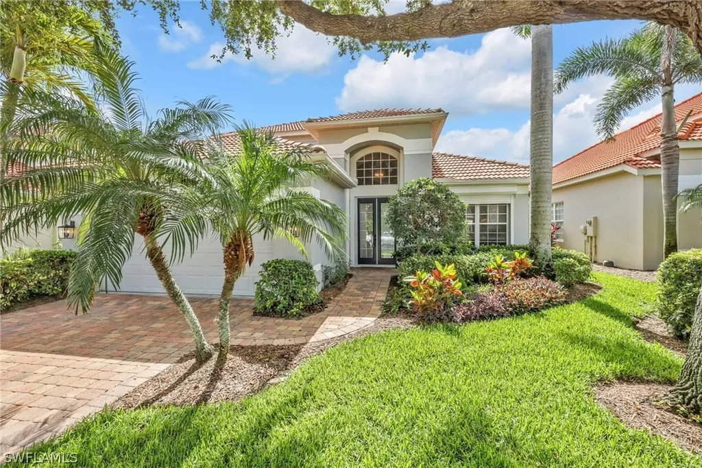 Naples FL, 8924 Ventura Way