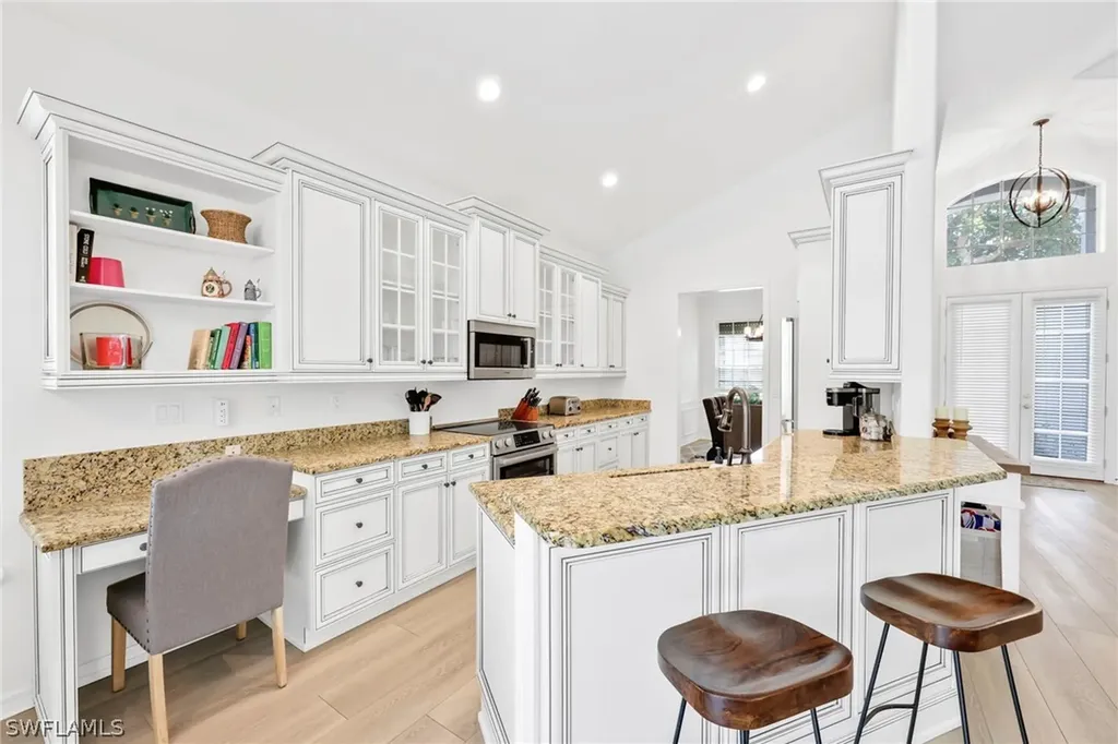 8924 Ventura Way Naples FL 34109