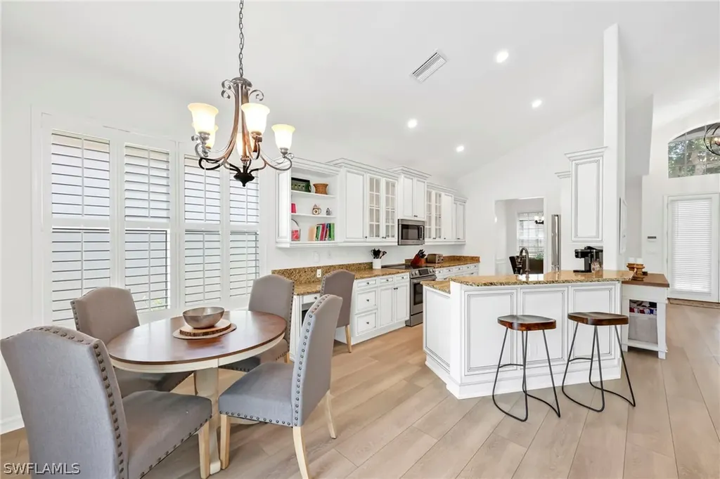8924 Ventura Way Naples FL 34109